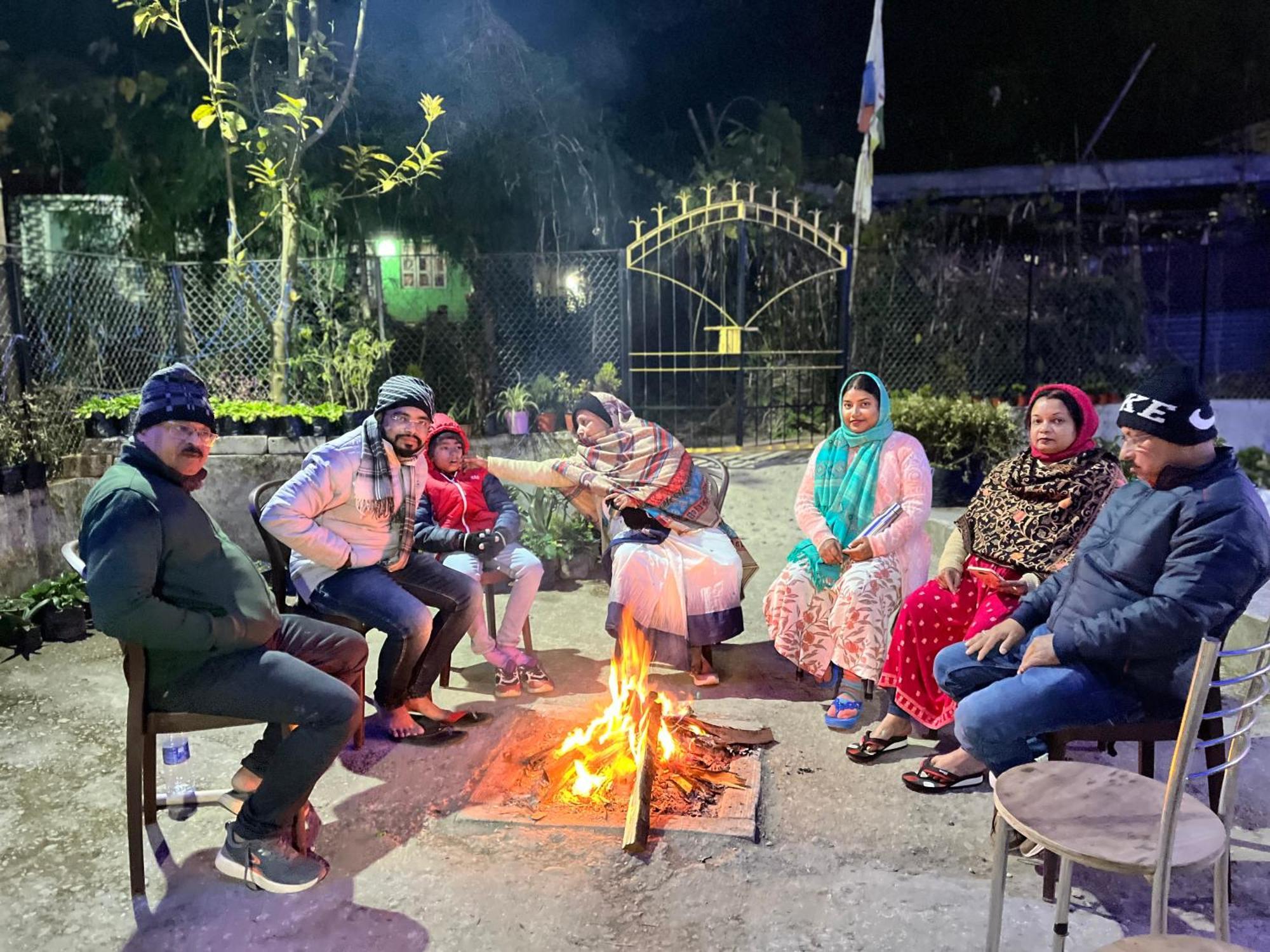 Lake Side Homestay - Pradhan Homestay Mirik Bagian luar foto